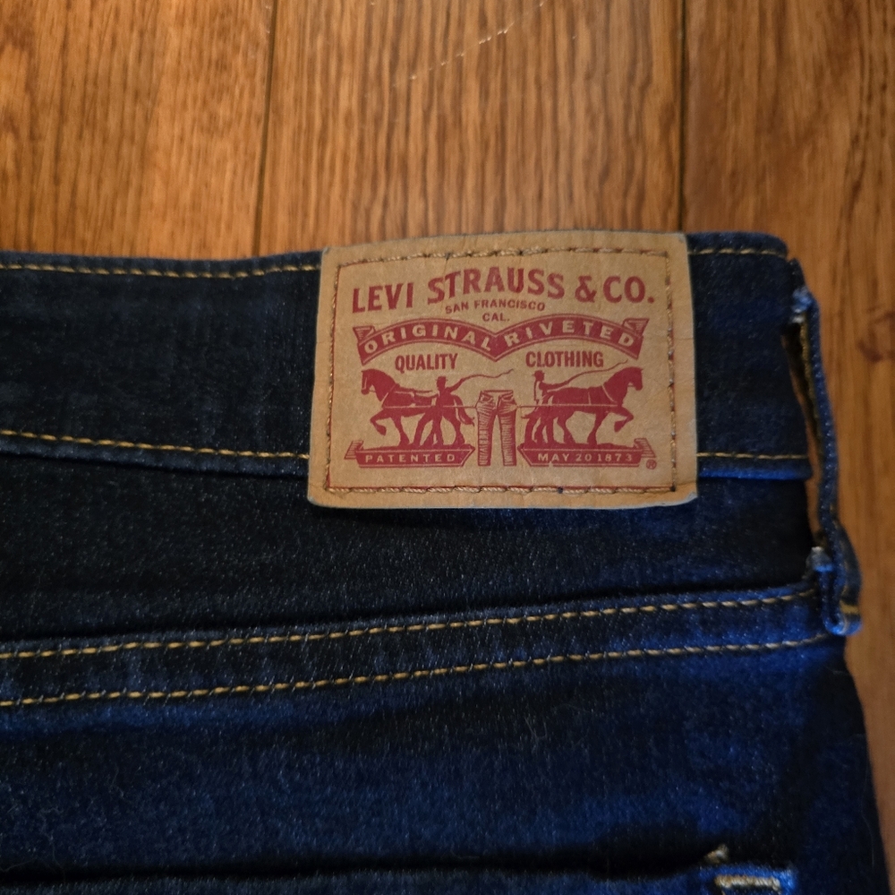 LEVI's Dark 725 Highrise Bootcut Jeans SZ 14/33 - Picture 2 of 5